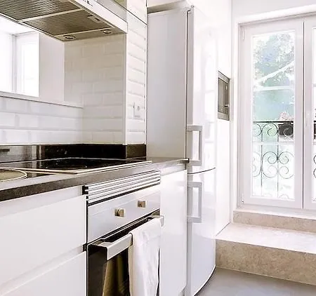 Alfama By Inside Out * Lizbona